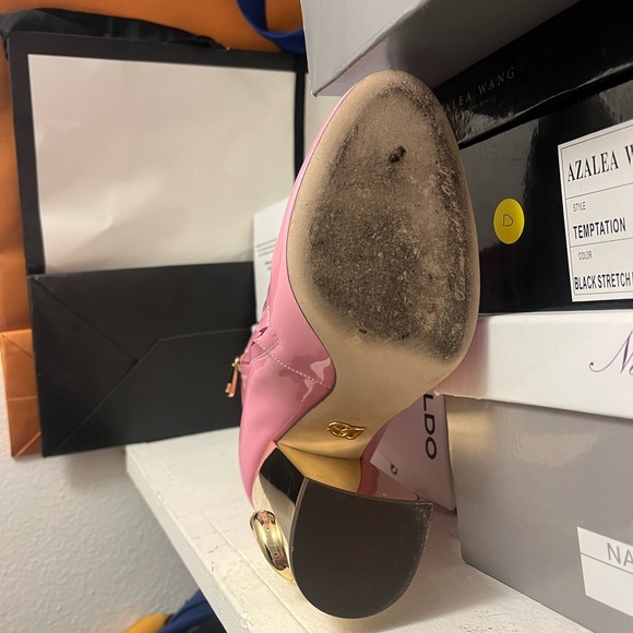 Dolce and Gabbana Pink Booties - Picture 7 of 7